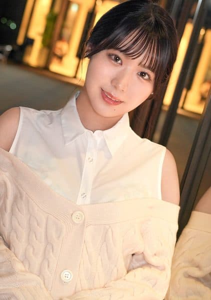 Person Who Applied This Time Was Reimi, 26, Who Works At A Cat Cafe. A Fair-skinned, Tall Girlfriend