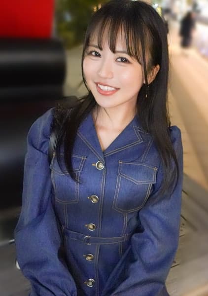 I Met Ao-chan, 20 Years Old, And She Has A Cute Smile And Is So Cute! Now It's A Concept
